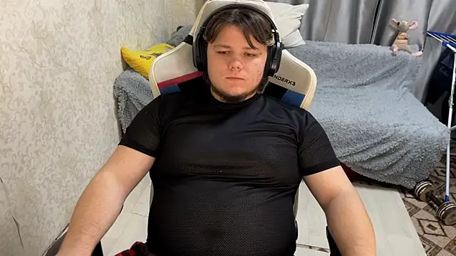 desiredude9 online show from 10-04-25, 04:38