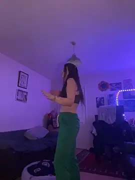 Snapshot of kittykatbean chatting on 01-18-26, 08:45 kittykatbean online show from 01-18-26, 08:45