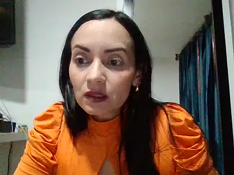 Snapshot of sarita_star chatting on 10-11-25, 01:38 sarita star online show from 10-11-25, 01:38