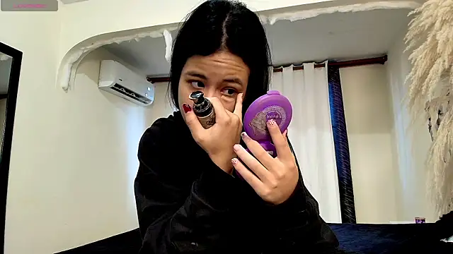 MiniLove 01 online show from 07-22-26, 12:08