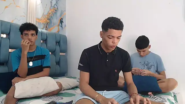 PRETTY FEM online show from 03-24-26, 01:43