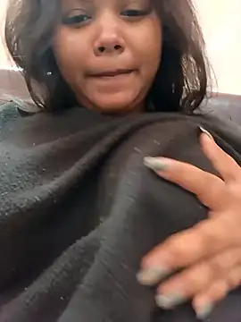 Snapshot of Aaradhya_Sharma chatting on 02-15-26, 07:38 Aaradhya Sharma online show from 02-15-26, 07:38