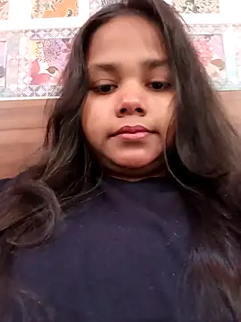 Snapshot of Aaradhya_Sharma chatting on 02-15-26, 06:59 Aaradhya Sharma online show from 02-15-26, 06:59