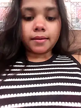 Snapshot of Aaradhya_Sharma chatting on 02-16-26, 08:21 Aaradhya Sharma online show from 02-16-26, 08:21