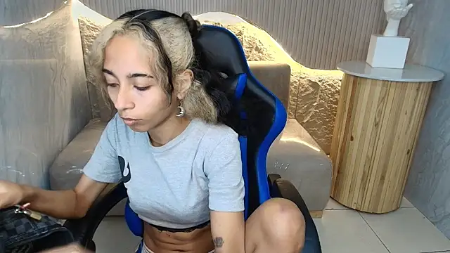 Agnis ink r online show from 10-22-25, 12:49