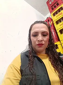 Snapshot of VERONICA__03 chatting on 09-30-25, 02:22 VERONICA 03 online show from 09-30-25, 02:22
