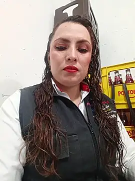 Snapshot of VERONICA__03 chatting on 10-11-25, 02:48 VERONICA 03 online show from 10-11-25, 02:48