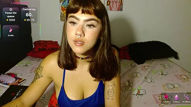 Snapshot of Divinejewel444 chatting on 11-14-25, 07:51 Divinejewel444 online show from 11-14-25, 07:51