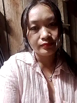 Snapshot of lusy-bae chatting on 09-15-25, 01:44 lusy-bae online show from 09-15-25, 01:44