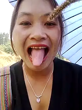 Snapshot of lusy-bae chatting on 09-21-25, 01:51 lusy-bae online show from 09-21-25, 01:51