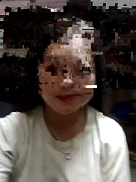 Snapshot of lusy-bae chatting on 10-10-25, 12:37 lusy-bae online show from 10-10-25, 12:37