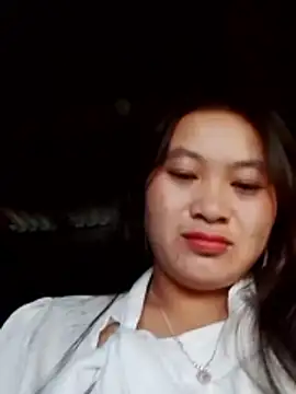 Snapshot of lusy-bae chatting on 10-17-25, 11:29 lusy-bae online show from 10-17-25, 11:29