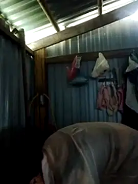 Snapshot of lusy-bae chatting on 10-24-25, 03:25 lusy-bae online show from 10-24-25, 03:25