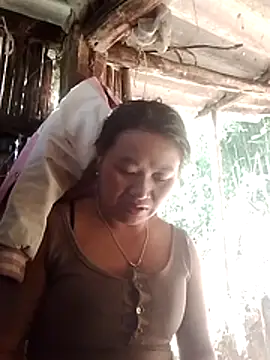 Snapshot of lusy-bae chatting on 10-30-25, 01:29 lusy-bae online show from 10-30-25, 01:29