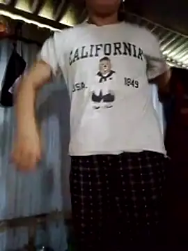 Snapshot of lusy-bae chatting on 11-13-25, 05:06 lusy-bae online show from 11-13-25, 05:06