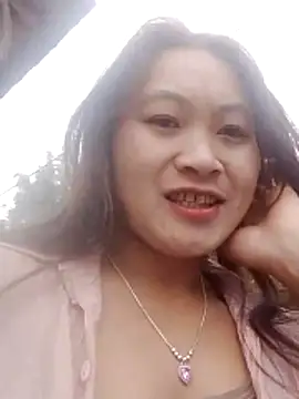 Snapshot of lusy-bae chatting on 11-22-25, 02:21 lusy-bae online show from 11-22-25, 02:21