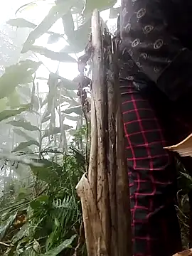 Snapshot of lusy-bae chatting on 12-04-25, 02:54 lusy-bae online show from 12-04-25, 02:54