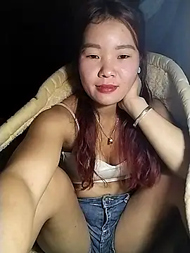 lylylove online show from 12-14-25, 01:05