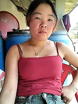 Snapshot of lylylove chatting on 06-24-26, 04:11 lylylove online show from 06-24-26, 04:11