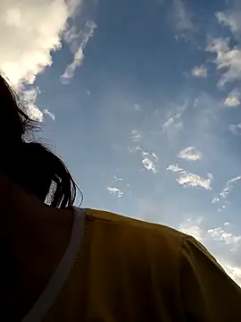 Ngocmi909 online show from 09-12-25, 10:48