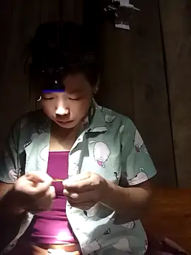 Ngocmi909 online show from 10-08-25, 01:09