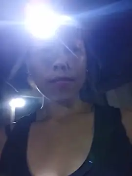 Snapshot of Ngocmi909 chatting on 06-20-26, 01:03 Ngocmi909 online show from 06-20-26, 01:03