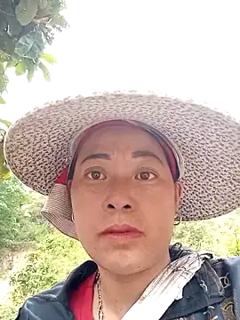 Sa2mh20 online show from 04-15-26, 09:38