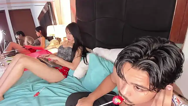 Kylie Patrick online show from 09-16-25, 01:39