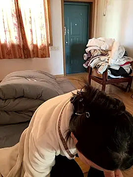 xiiuuff18 online show from 01-11-26, 07:35