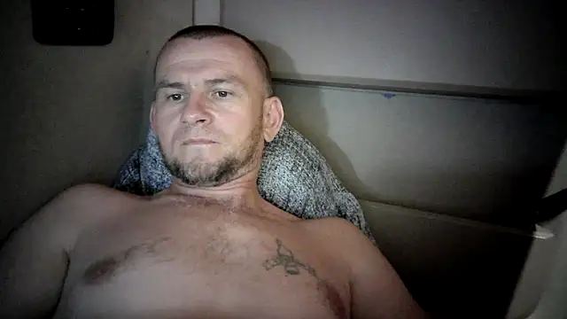 Snapshot of RoadDaddyXL chatting on 09-13-25, 12:27 RoadDaddyXL online show from 09-13-25, 12:27