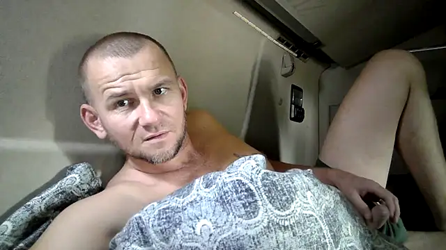Snapshot of RoadDaddyXL chatting on 09-14-25, 11:20 RoadDaddyXL online show from 09-14-25, 11:20