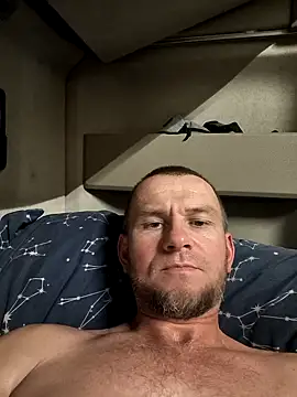 Snapshot of RoadDaddyXL chatting on 09-30-25, 01:49 RoadDaddyXL online show from 09-30-25, 01:49