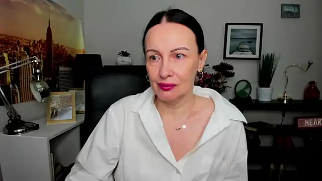 Velvet Jasmine online show from 09-20-25, 06:25