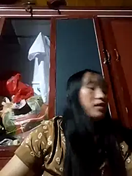 miss-su online show from 11-12-25, 01:17