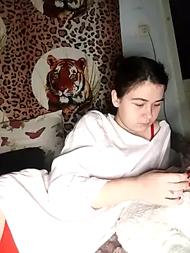 ToryTayler online show from 10-17-25, 02:26