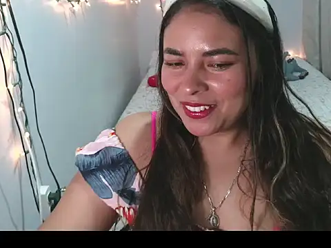 Snapshot of crystal_1991 chatting on 12-04-25, 02:21 crystal 1991 online show from 12-04-25, 02:21