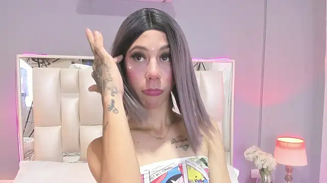 Snapshot of Darlyn_tenderhot__ chatting on 12-02-25, 09:54 Darlyn tenderhot online show from 12-02-25, 09:54