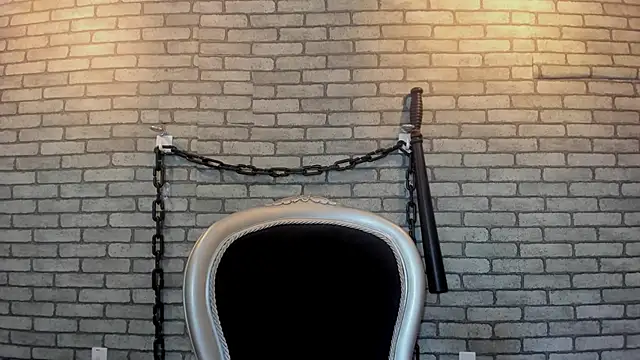 Briana 24 online show from 12-05-25, 03:09