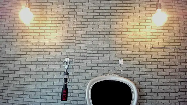 Briana 24 online show from 01-12-26, 07:19