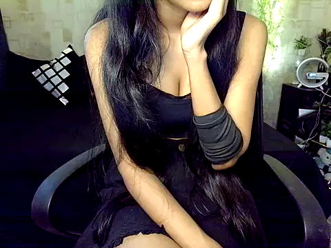 Snapshot of fairy_princess chatting on 10-26-25, 10:43 fairy princess online show from 10-26-25, 10:43