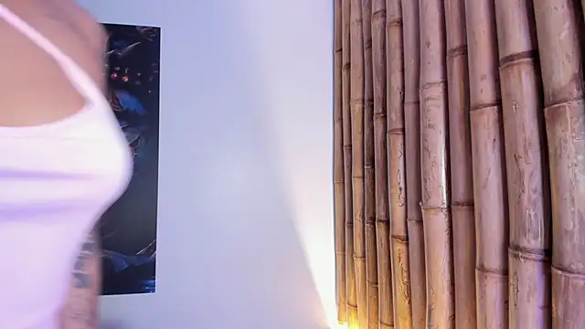 charlotte mitchell  online show from 12-22-25, 07:00