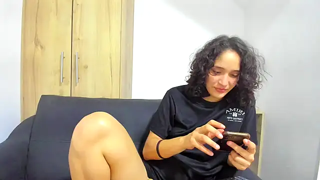 TeensNews18 online show from 09-12-25, 11:15