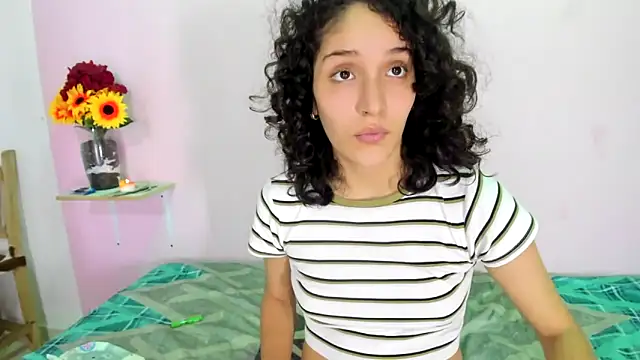 TeensNews18 online show from 09-22-25, 12:45