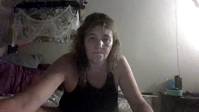 Snapshot of Bored_Grandma chatting on 09-16-25, 07:20 Bored Grandma online show from 09-16-25, 07:20