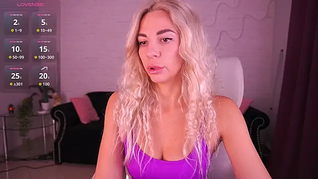 BellaRayyy online show from 12-16-25, 02:00