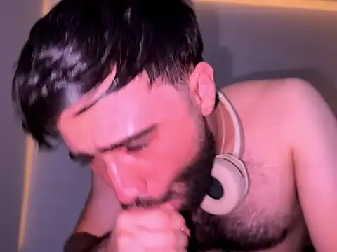 zack sullivan22 online show from 10-02-25, 02:29