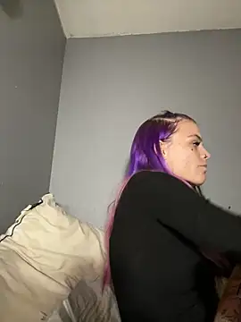 Snapshot of ittybittymeryssa chatting on 11-11-25, 08:42 ittybittymeryssa online show from 11-11-25, 08:42