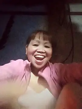  YooY  online show from 11-19-25, 03:39