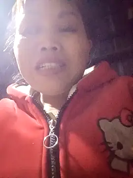  YooY  online show from 11-26-25, 12:06