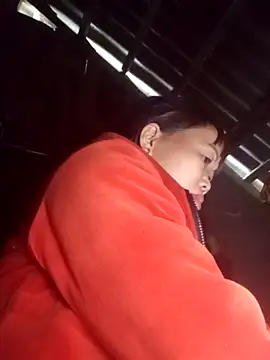  YooY  online show from 12-05-25, 01:03